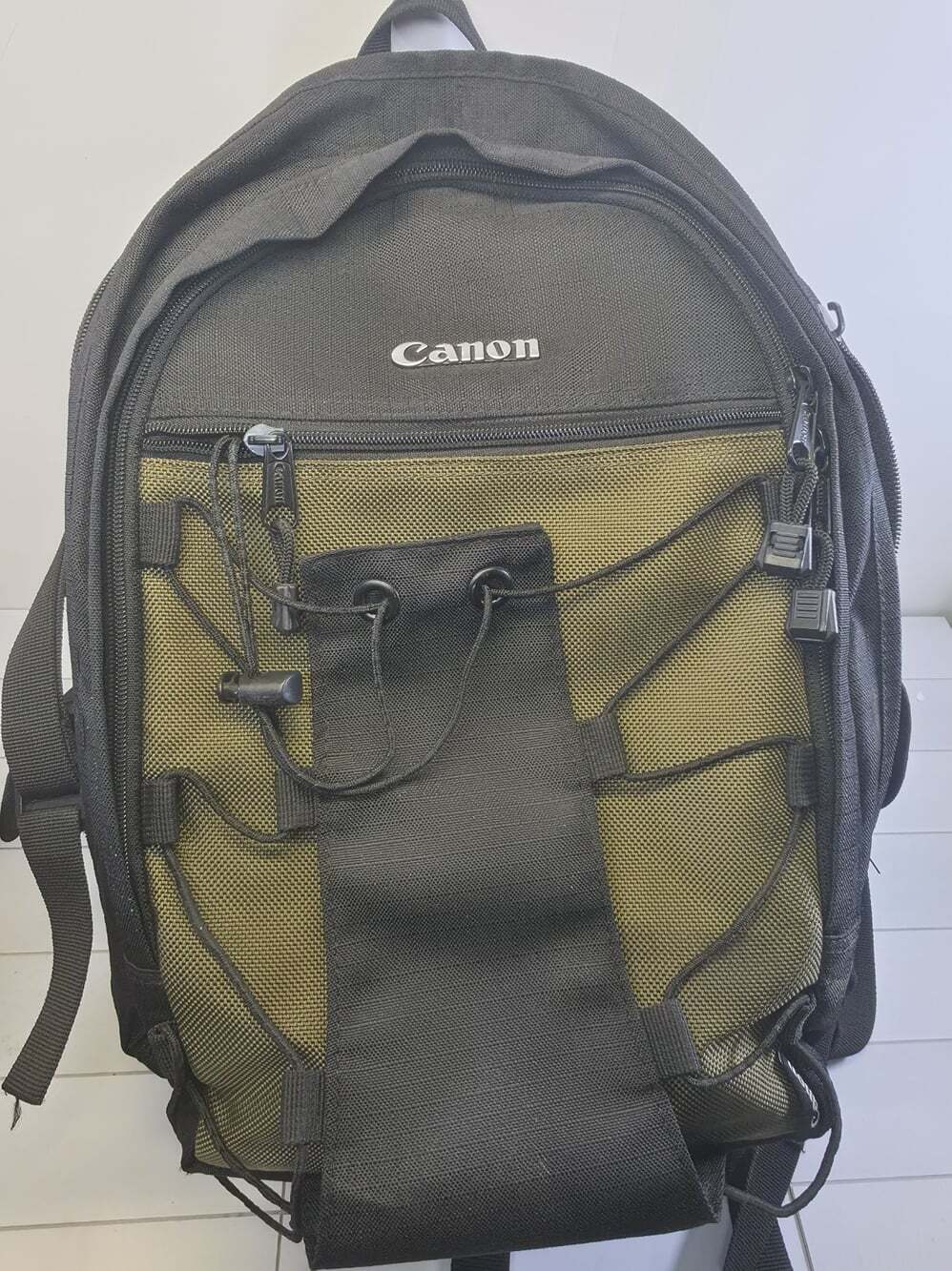 Canon Deluxe Backpack 200EG for Cameras - 6229A003 Black with army green accent.